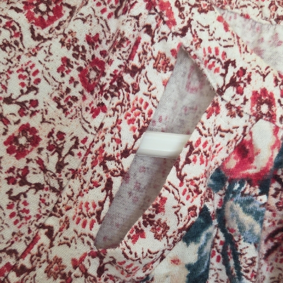 Lucky Brand Red and Blue Floral Blouse - Picture 3 of 5